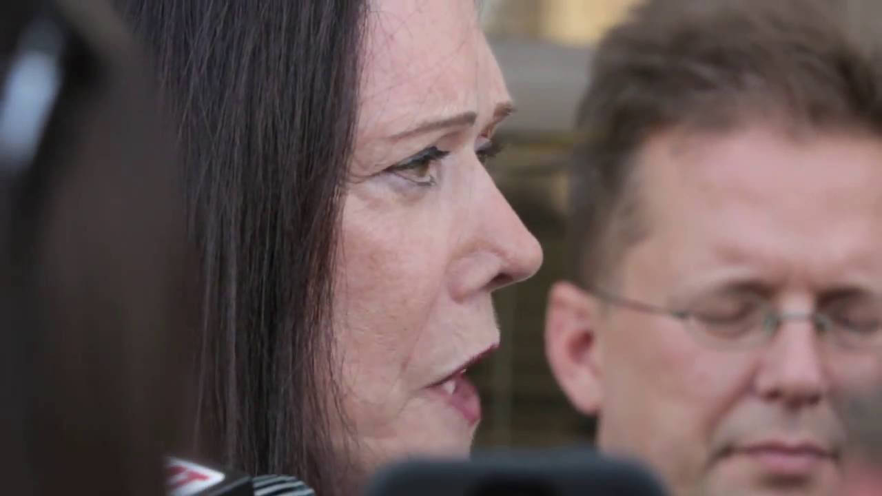 Steven Avery's lawyer asks to retest evidence in Halbach case