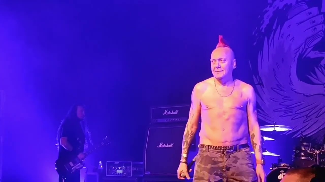 Scarborough punk festival 2025 - Exploited i believe in anarchy , drug squad