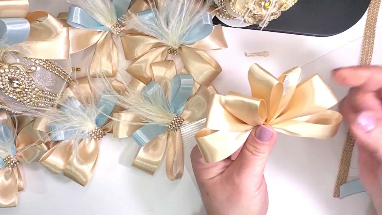 MK по изготовлению бантика для ёлочных игрушек 