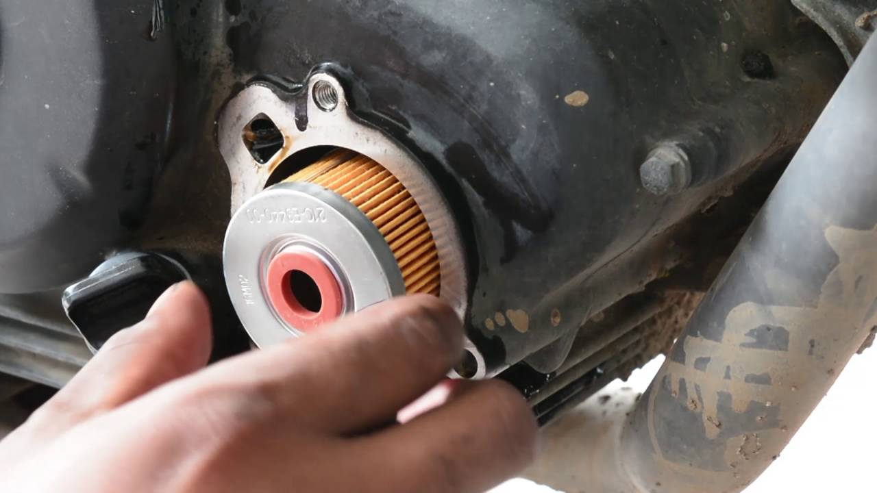 Yamaha FZ Engine Oil Change Oil Filter Change