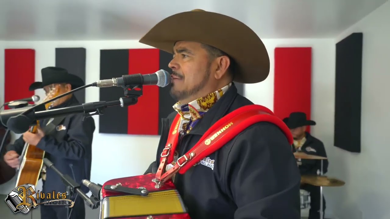 Rivales Del Norte Abq. Tres Gallos Video en Vivo. By. Relajo Music Group.