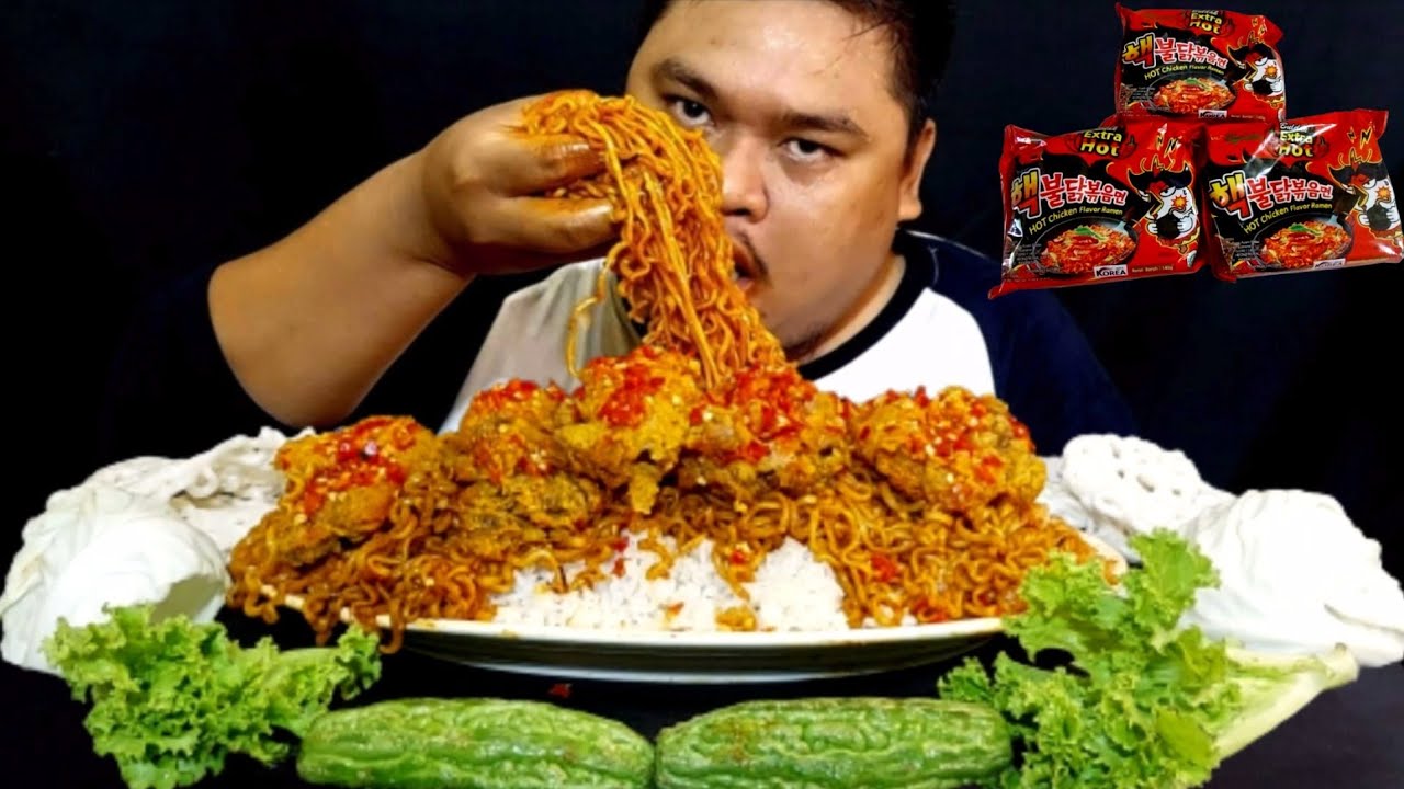 MIE SAMYANG EXTRA HOT AYAM GEPREK MANDI SAMBAL+NASI PUTIH LALAPAN MENTAH...