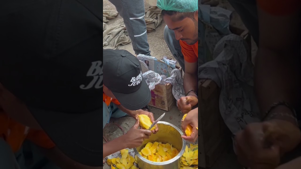 Original Mango🥭 Juice Recipe | Roadside Ice Mango Milkshake | Old Man Making Mango Juice in Karachi
