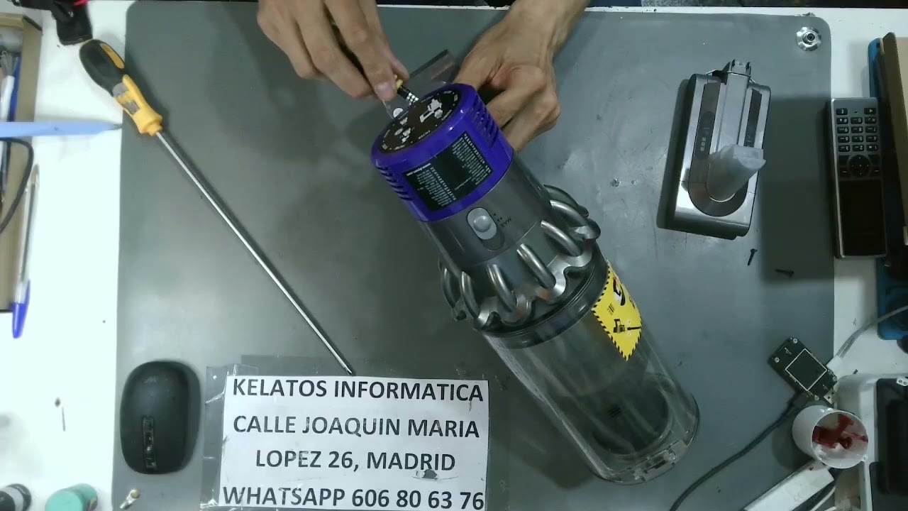 🔋 How to Fix Dyson SV12 Battery Issues? Simple Replacement Guide 🧹