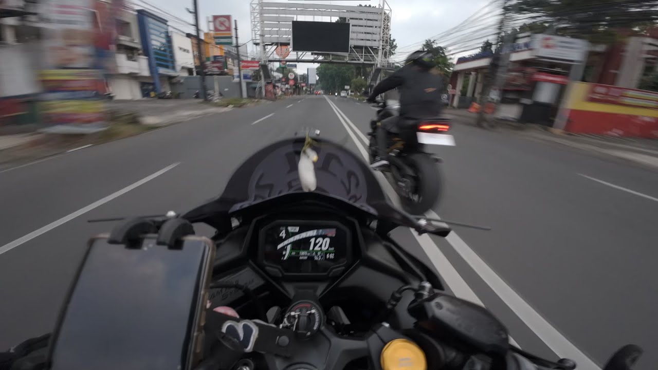 ZX4RR chasing a 2026 Z900 and a ZX6R | Insane High Speed Chase.