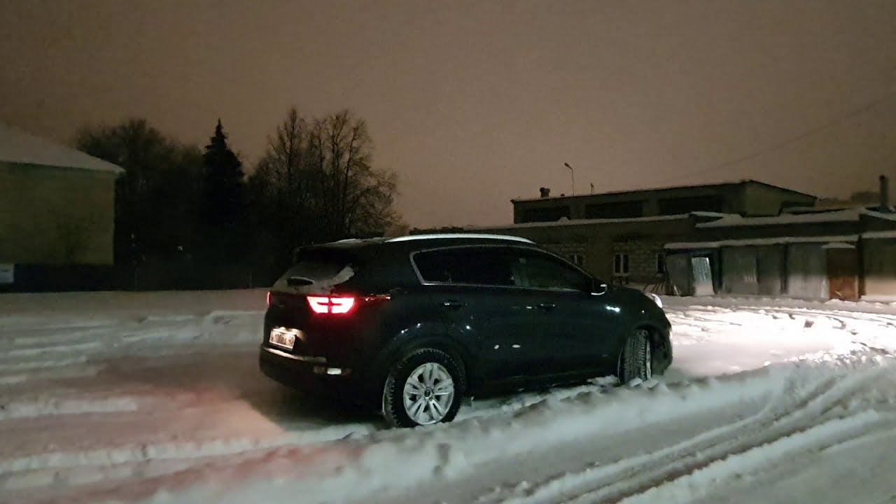Kia sportage qle drive on snow