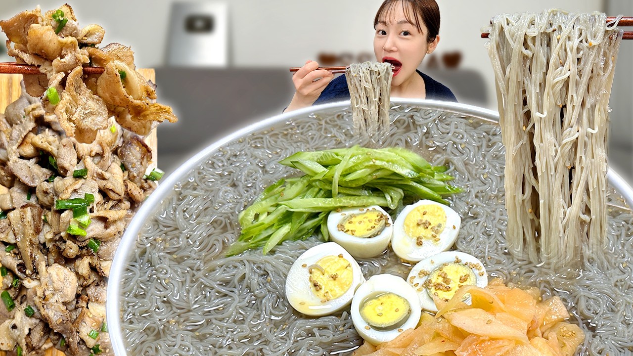 날이 좀 풀린거 같아서 먹었는데 아직 냉면은 너무 춥네요🥶오들오들 떨면서 먹었어요😂숯불고기까지 집에서 먹는 이냉치냉 육쌈냉면 먹방! Naengmyeon Bulgogi Mukbang