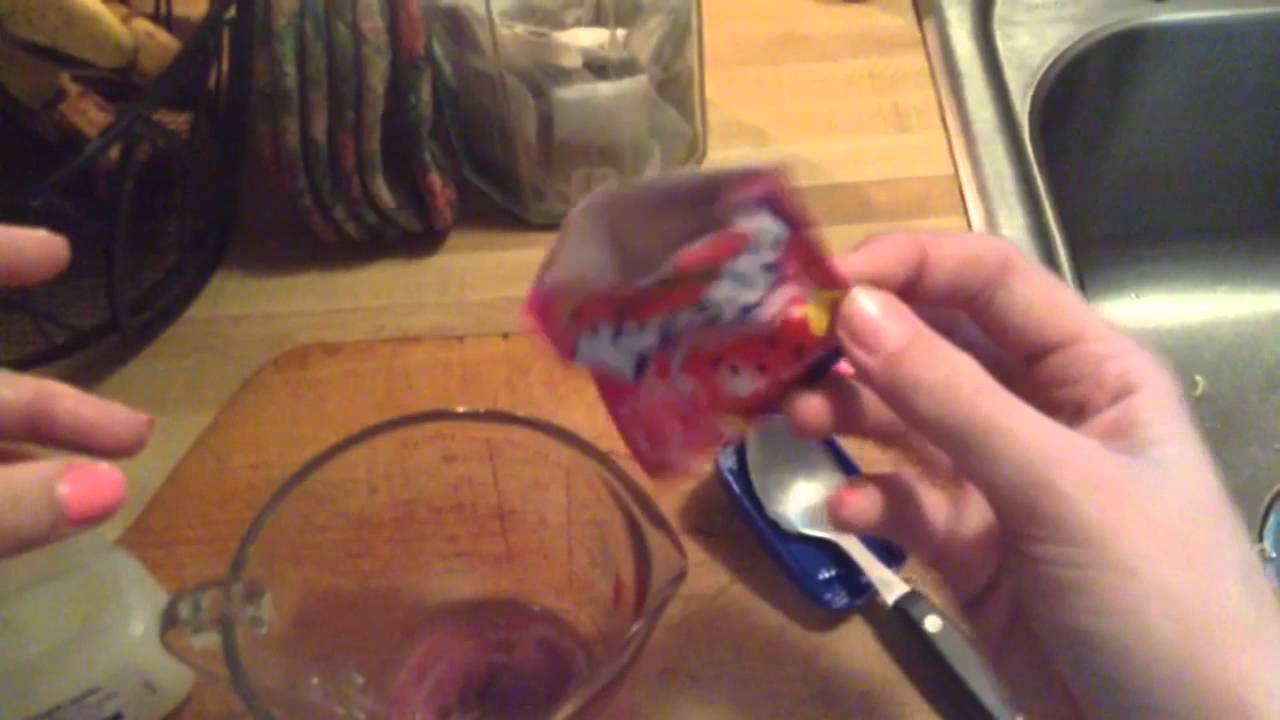 DIY Kool Aid Lipstick! ✨