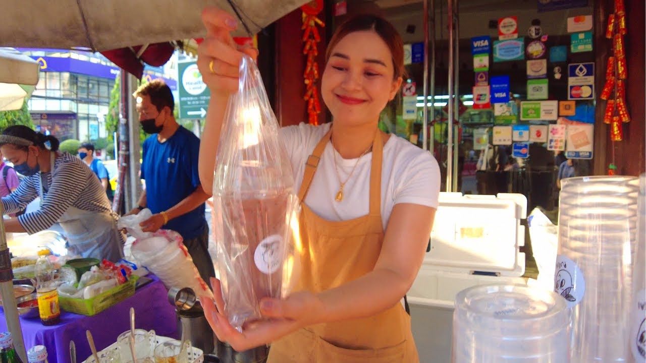 🇹🇭 Усердно работаем! Таиланд Самая милая уличная кофейная леди | Таиландская уличная еда
