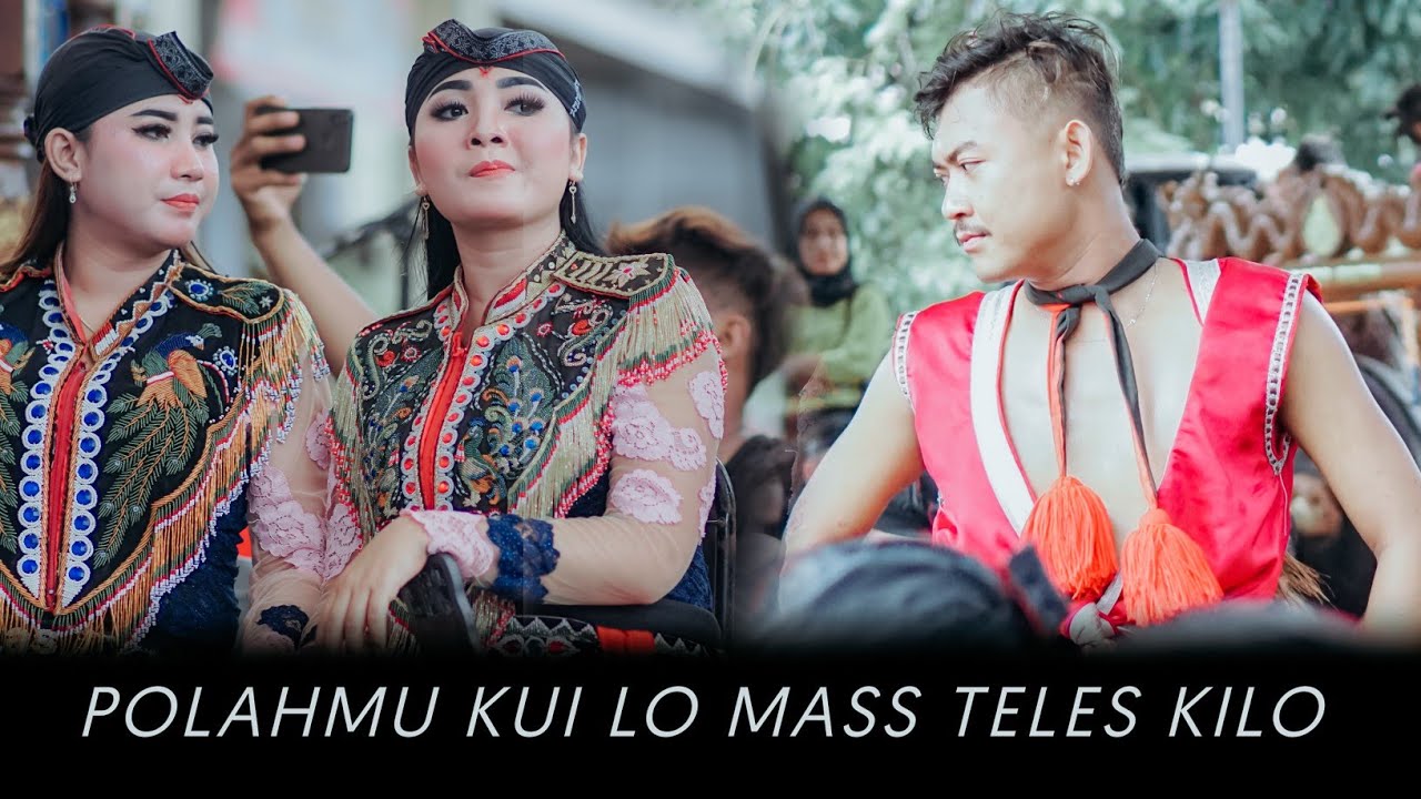 KENTONG BIKIN ULAH PENONTON JATHIL KAGET KENA SEMPROTAN AIR HUJAN