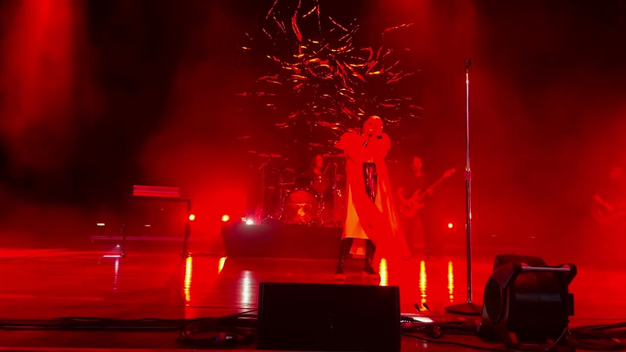 Garbage - Bleed Like Me Live Columbia, MD 7/13/2023 4K