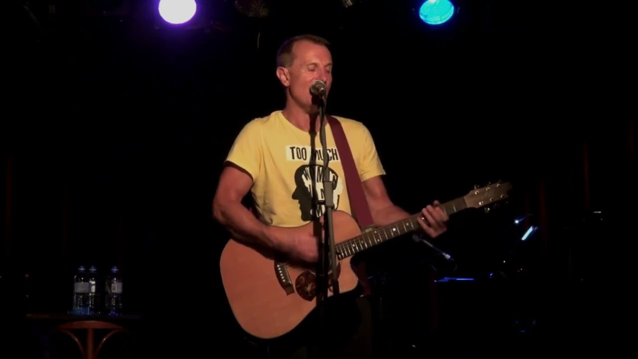 James Reyne - LIVE. Unpublished Critics. The Basement 2012.