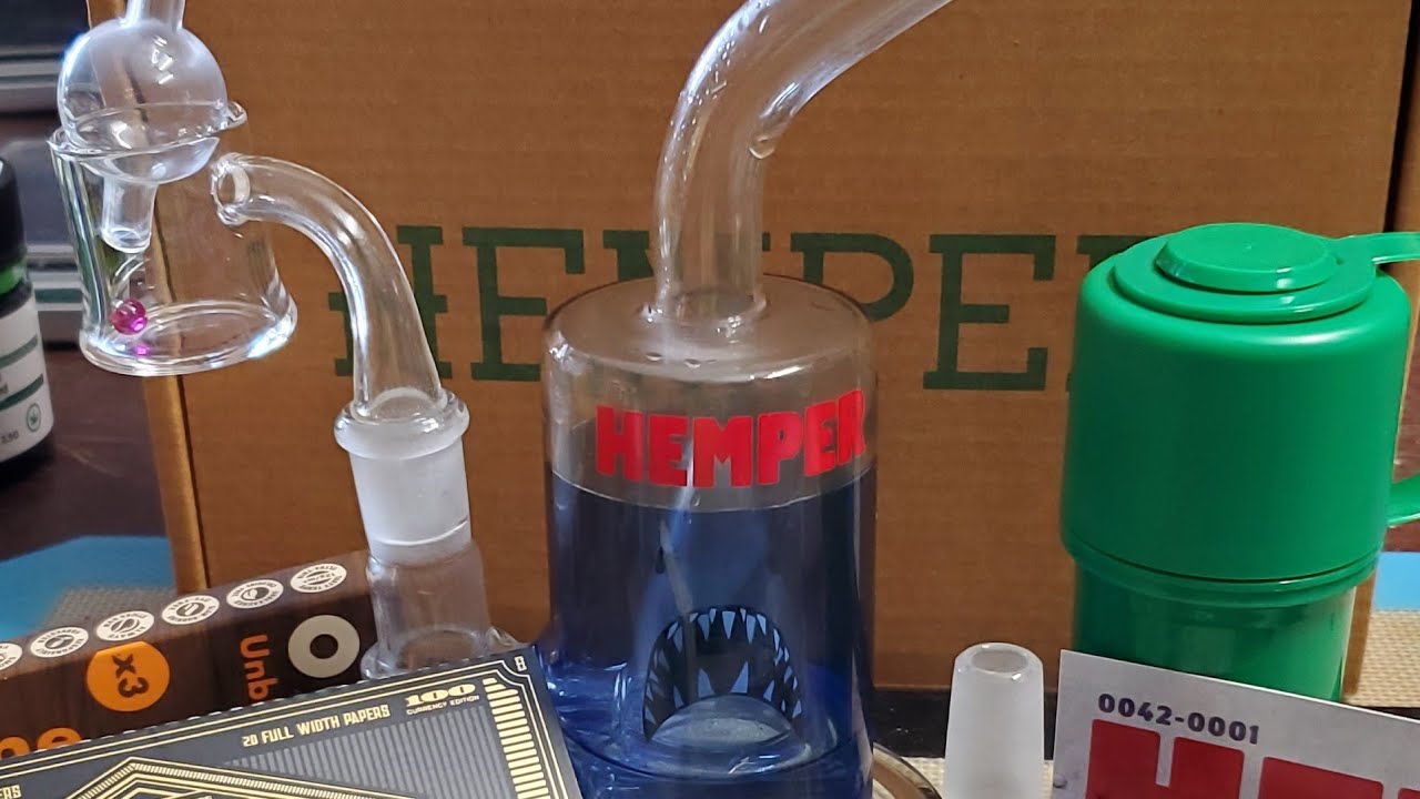 HEMPER BOX JULY 2020 UNBOXING