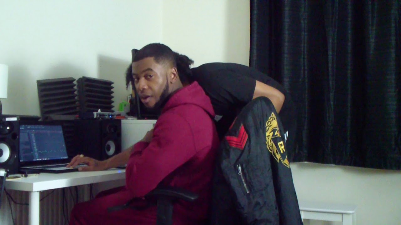 Raymanbeats - Vlog #1 - Beats With Ray ft Laioung