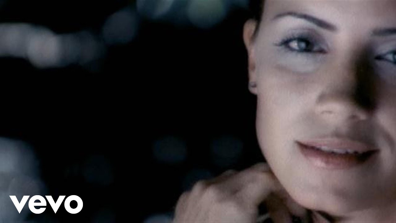 Melina Leon - Ba�o De Luna (Pop Version)