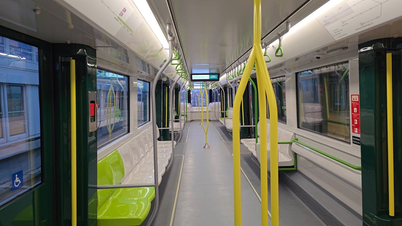8K REM ride from Brossard Station to Central Station in Montreal 🚝