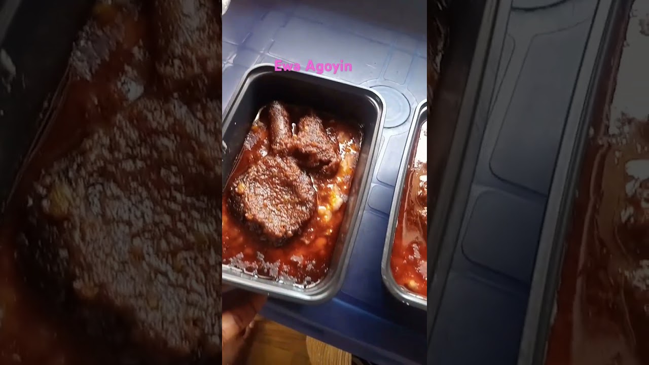 Ewa Agoyin with bread or Ewa Agoyin with Dodo?