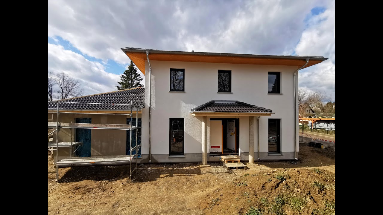 03.2021 | Roth-Massivhaus | Hausbesichtigung 2.0 | Stadtvilla Lugana (BV2872)