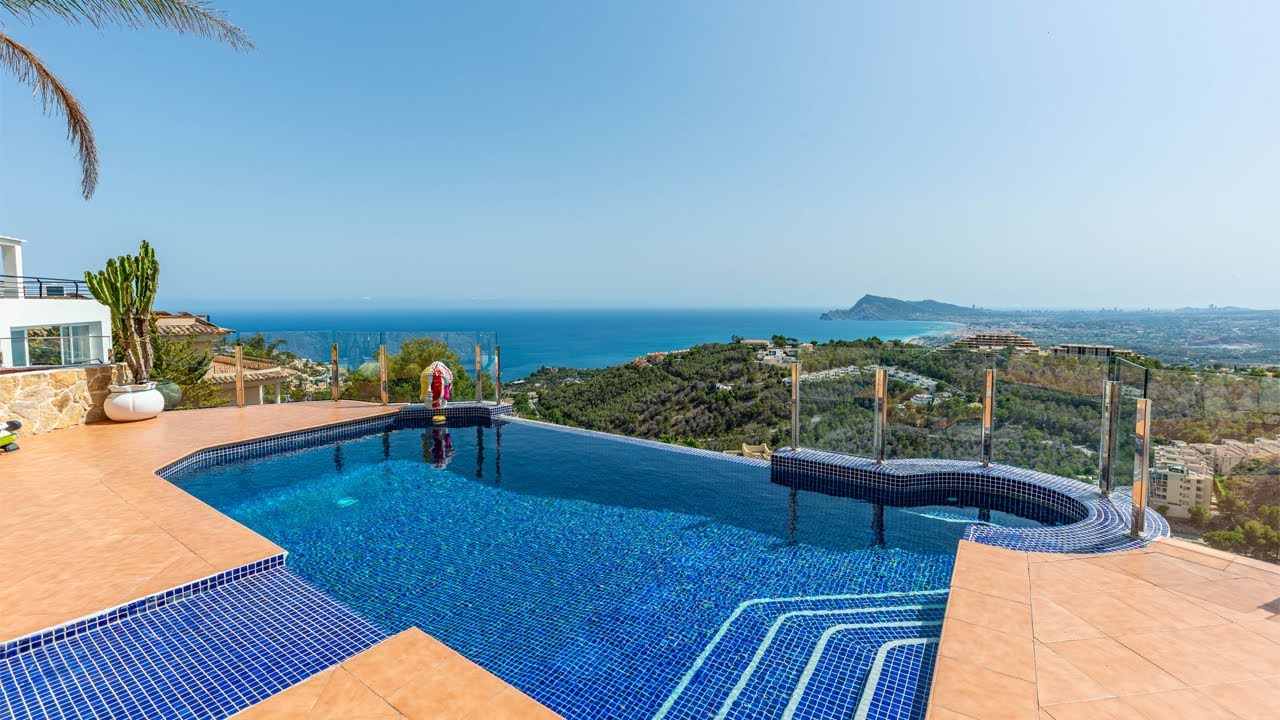 PROPERTY TOUR 1.5M€ | VILLA ALTEA HILLS, 4 BEDS, HEATED INFINITY POOL, PANORAMIC SEA VIEWS, ALTEA!