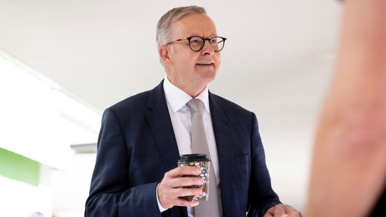 Albanese would rather take ‘selfies with his dog’ than visit Alice Springs: Ray Hadley