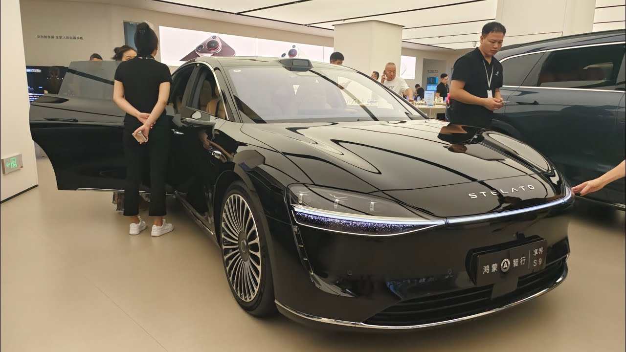 Huawei Stelato S7/享界S7  Luxury EV Offline Store Quick Look Video, This Car Looks Fabulous #huaweicar
