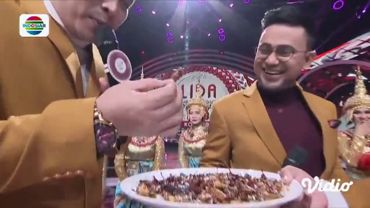 Jirayut Bawa Oleh Oleh!!! Begini Ekspresi Ramzi Saat Mencicipi Belalang Khas Thailand!! | LIDA 2019