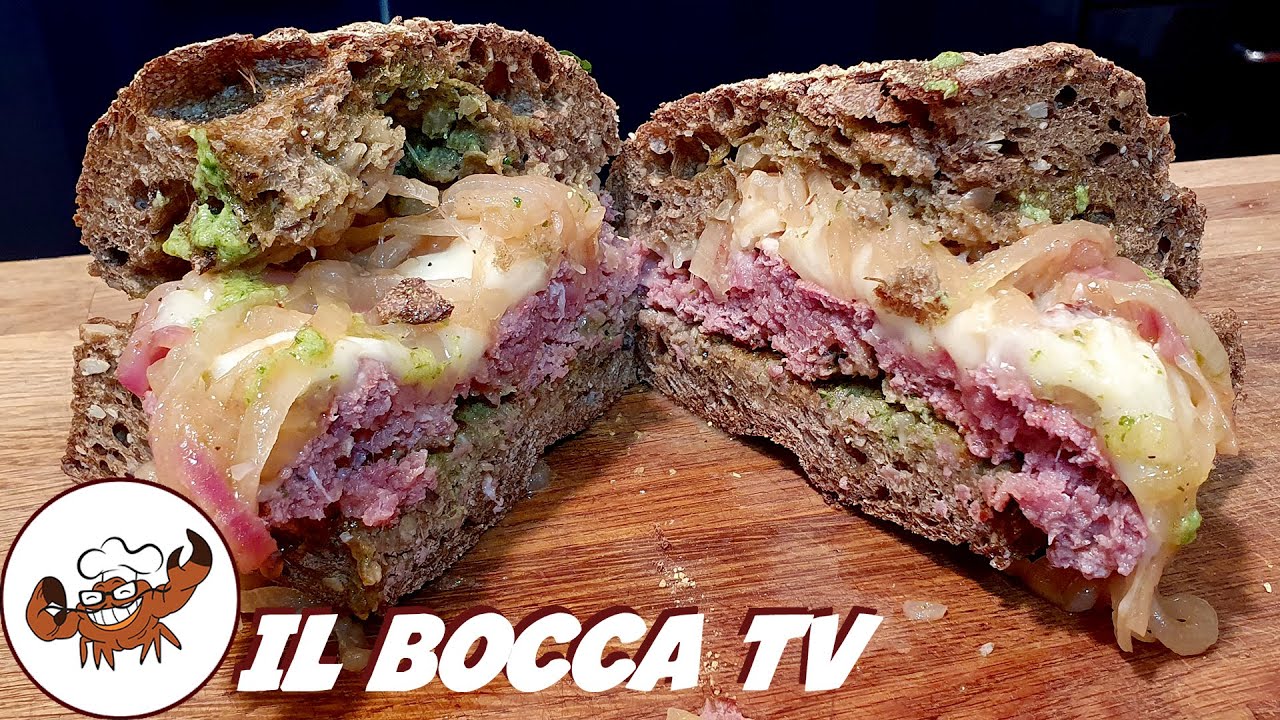 698 - Hamburger del Bocca...una bontà che sciocca! (panino gustoso imbottito con carne di bovino)