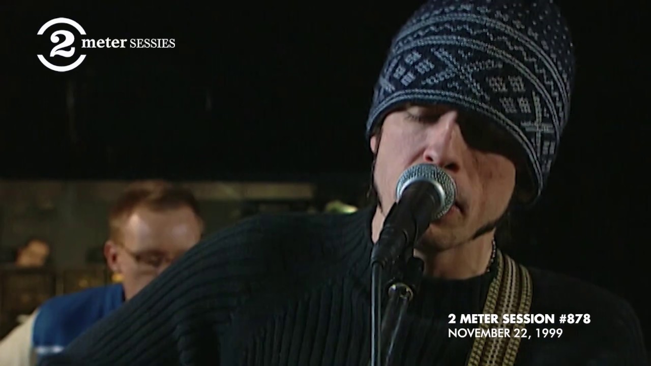 Foo Fighters -  Learn To Fly (Live on 2 Meter Sessions)