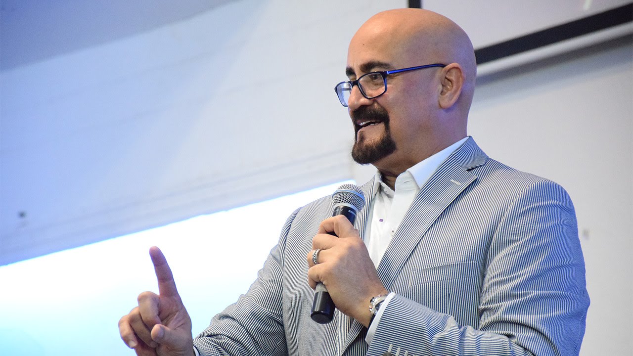 Seminario de Parejas y Familia - Pastor Rey Matos (Testimonio)
