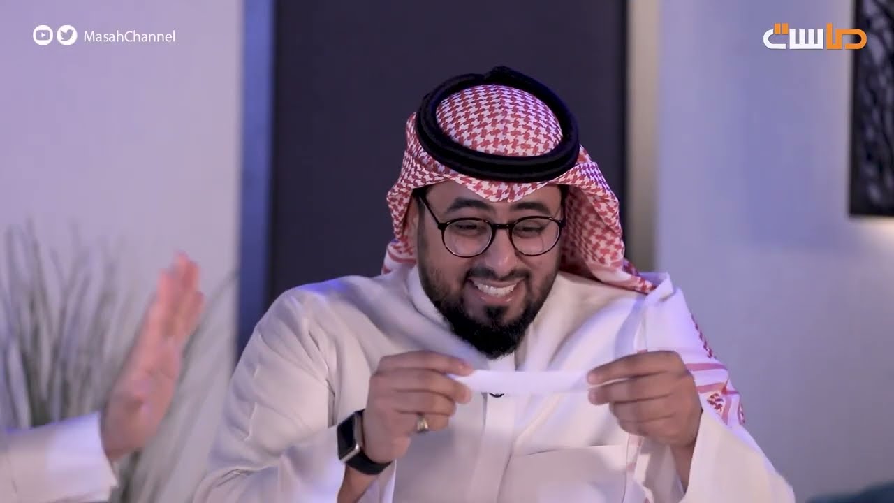 تحدي التعرف على اسم النشيد ( عبدالرحمن قاسم ضيع بالأسئلة 😂 )