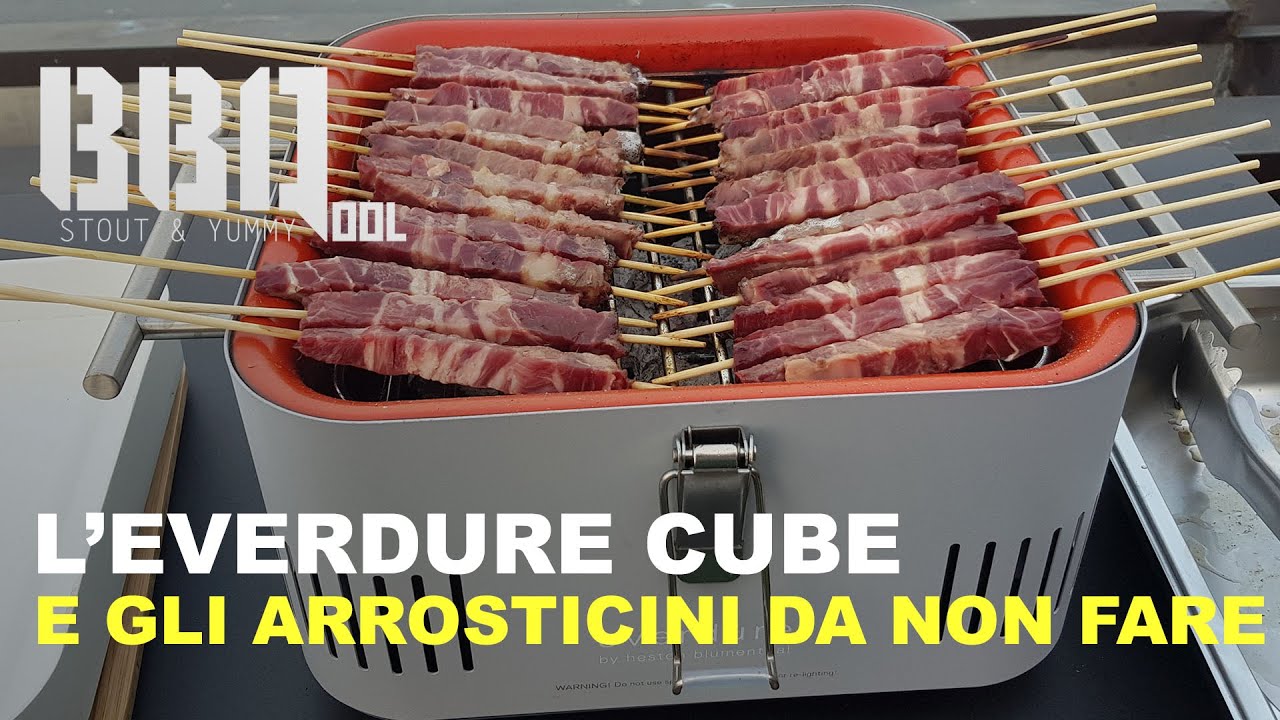 Ho provato un Everdure Cube. Poi ho cotto degli arrosticini