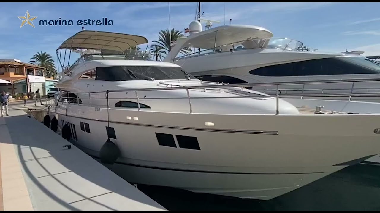 Fairline Squadron 78 | MARINA ESTRELLA | Б/у лодка