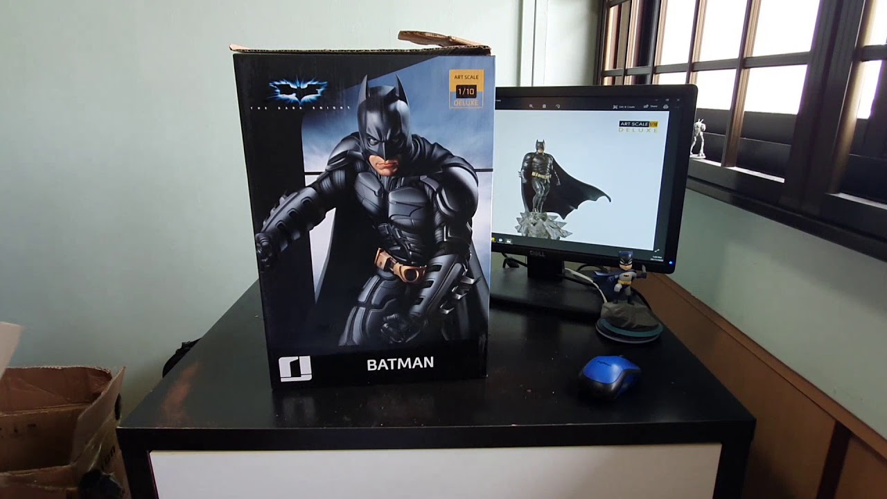 Iron Studios 1/10 Dark Knight #Batman Deluxe Unboxing