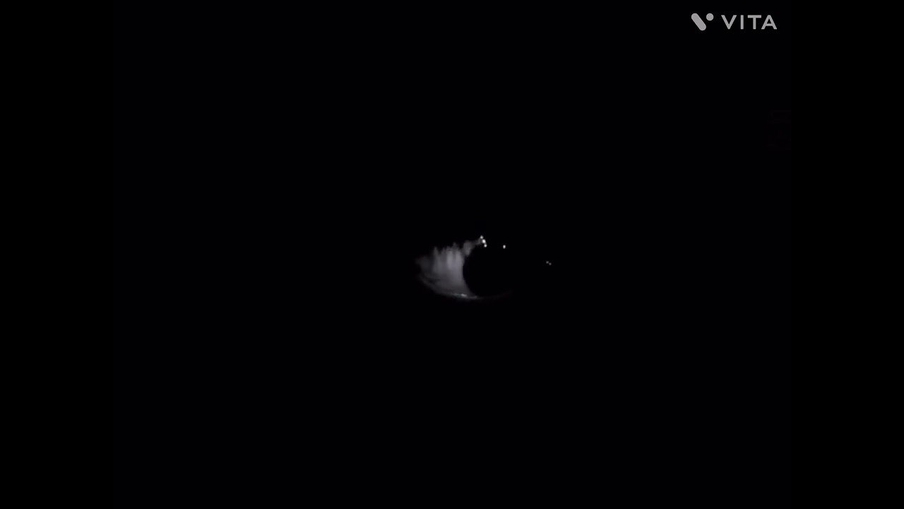 Creepy eyes 1 hour