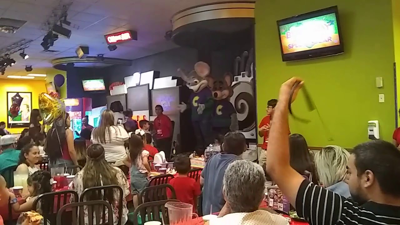 Chuck E Cheese Birthday Star Spectacular