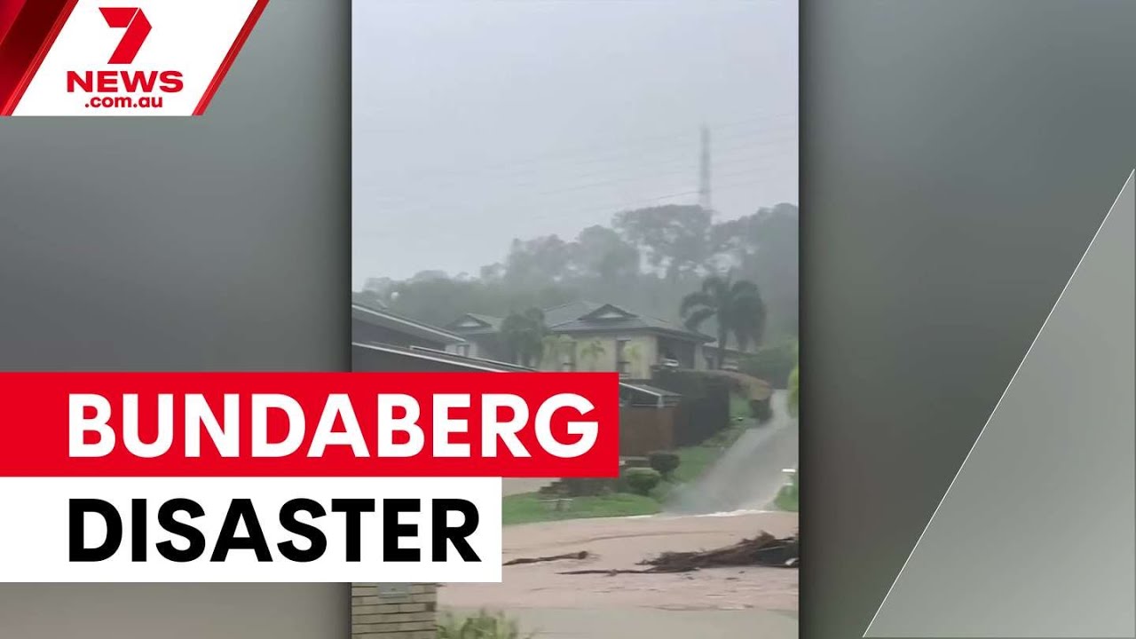 Bundaberg faces disaster as floods exceed 2010 levels | 7NEWS
