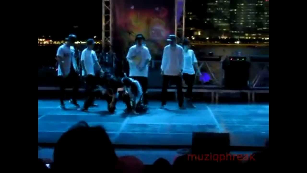 [HD FANCAM] 140620 YFest 2014 Singapore- Prepix Haw's Students Showcase