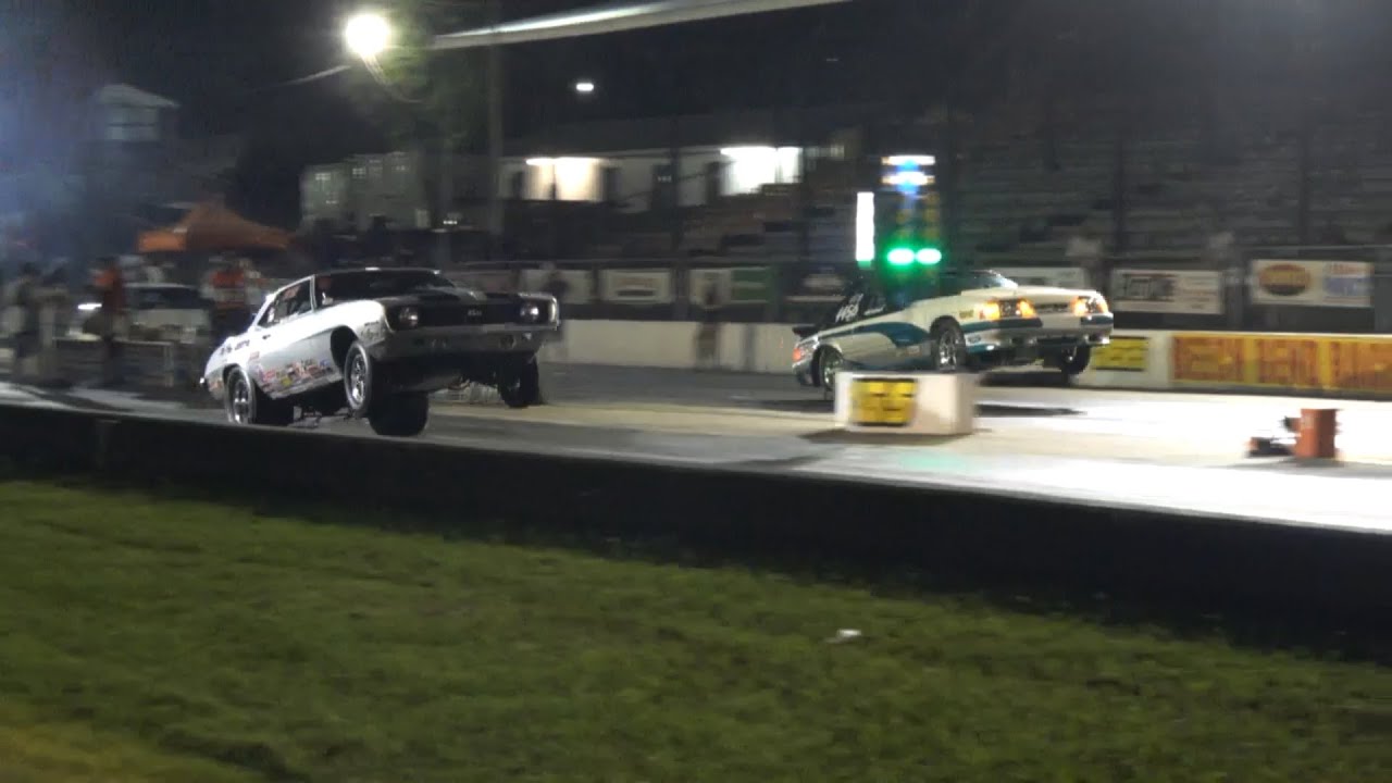 2023 NHRA Super Stock Night Racing Rd.2 at Beech Bend Raceway Park