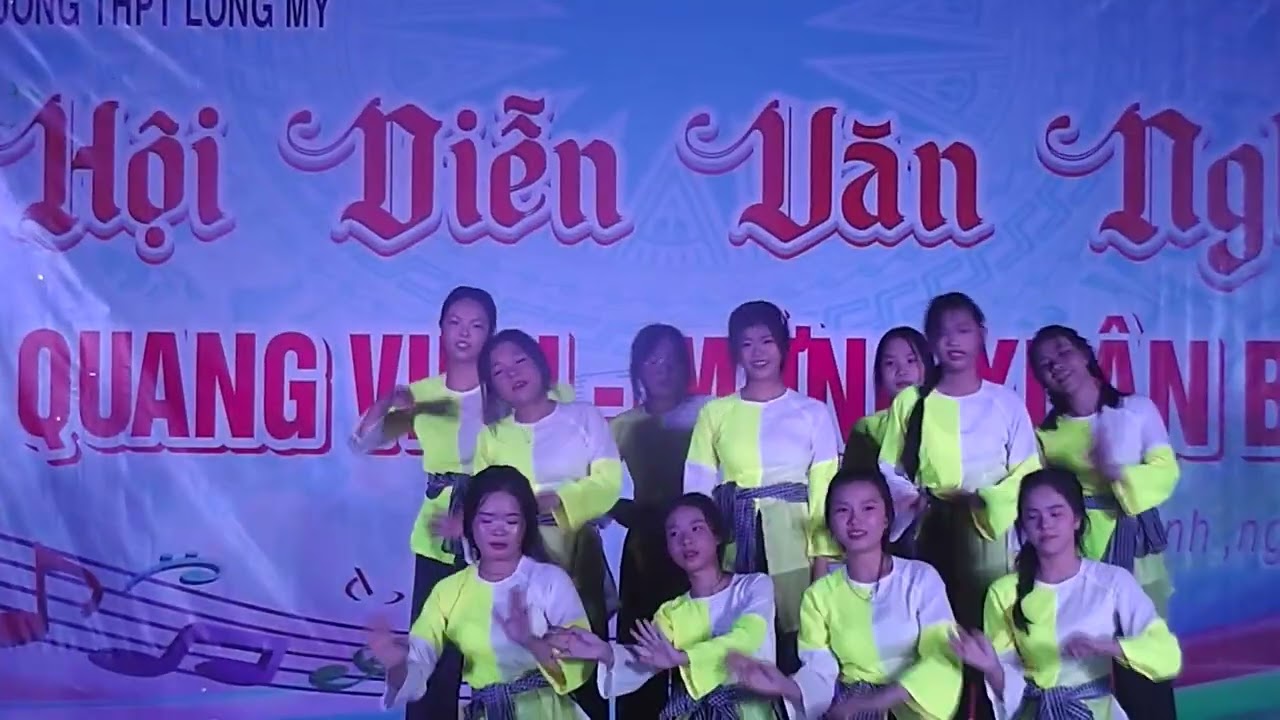 Văn nghệ Xuân 2026 - 10XH4 | Đoàn trường THPT Long Mỹ