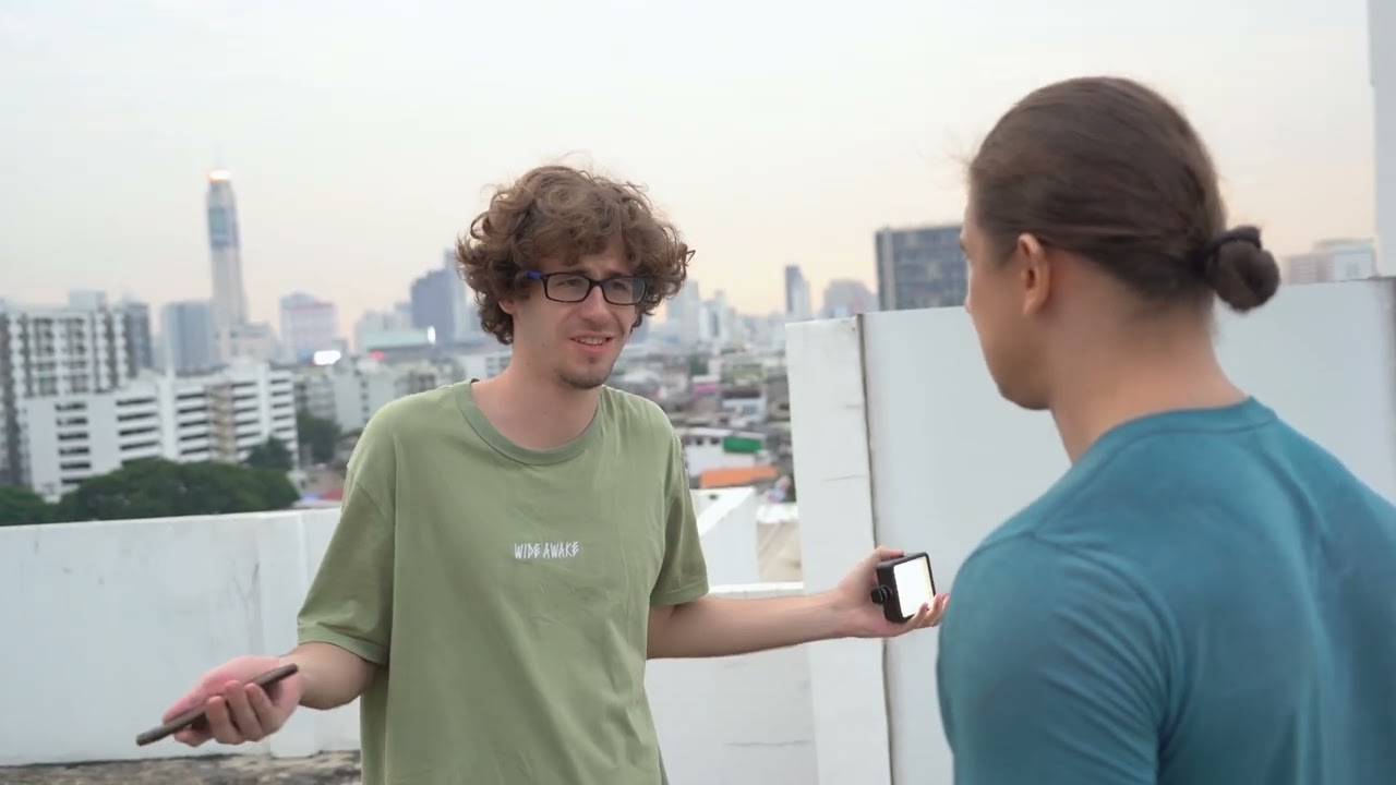 How funny guy use a dating app, short fun video