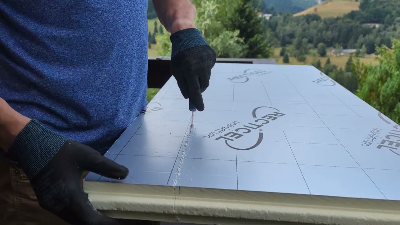D&eacute;coupe facile et pr&eacute;cise d&rsquo;un panneau Recticel PIR (Isolation, DIY, tuto)