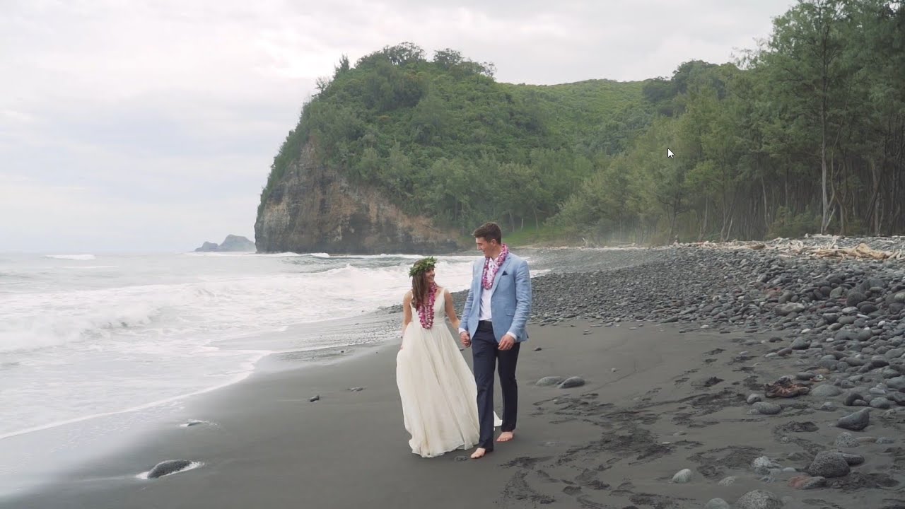 Wedding Ceremony in Hawaii Island, HI (Big Island) - Leanne and Braeden