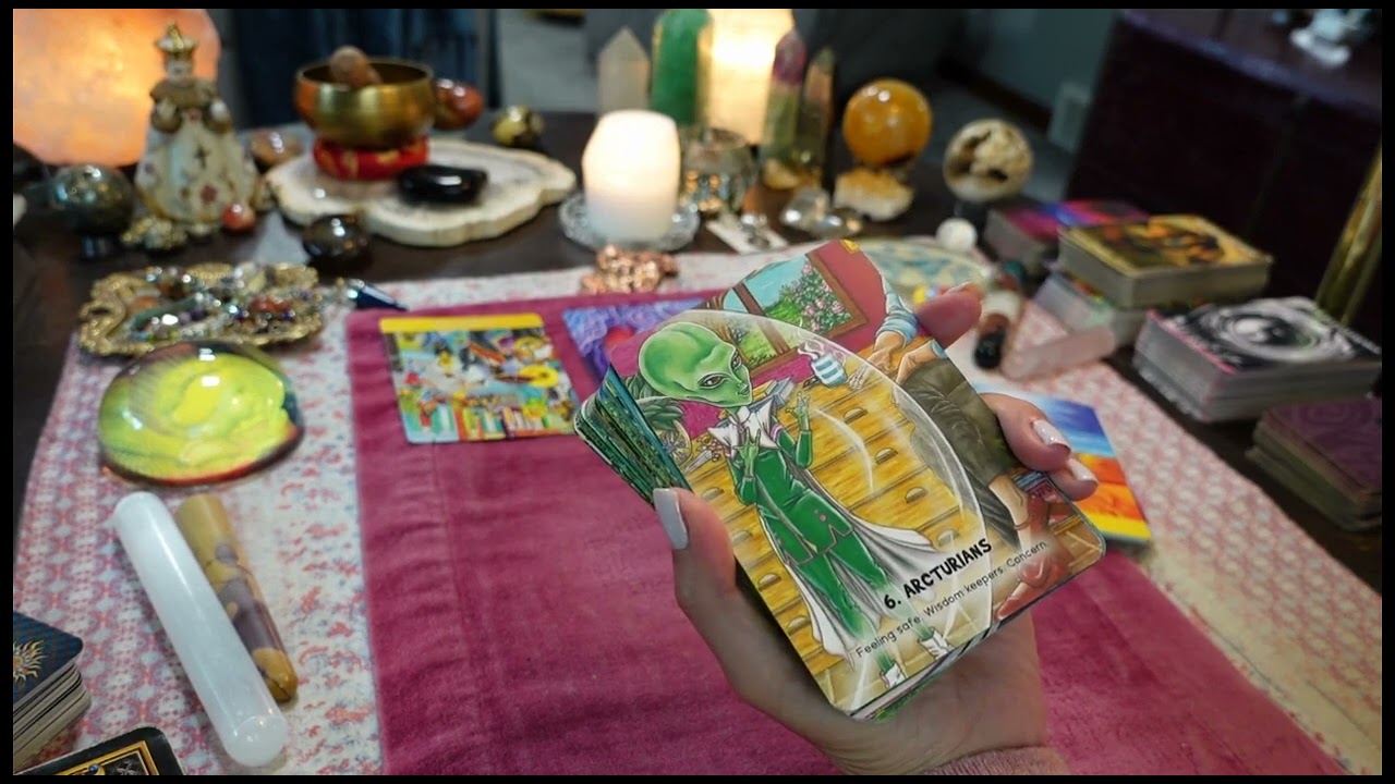 God Is About To Warn You LOUD & CLEAR! DARK ENERGY Following You! People Acting CRAZY!