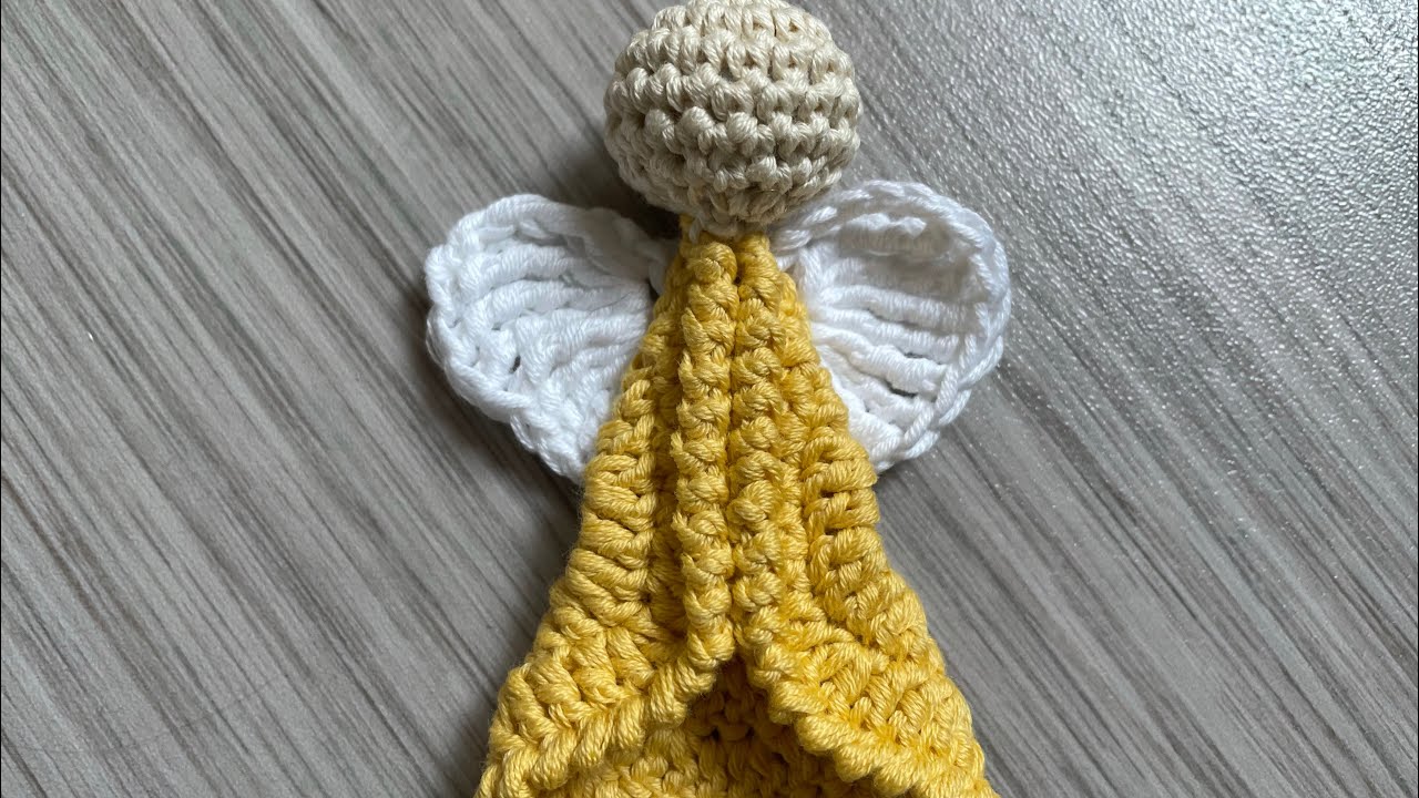 Tuto crochet petit ange de noel