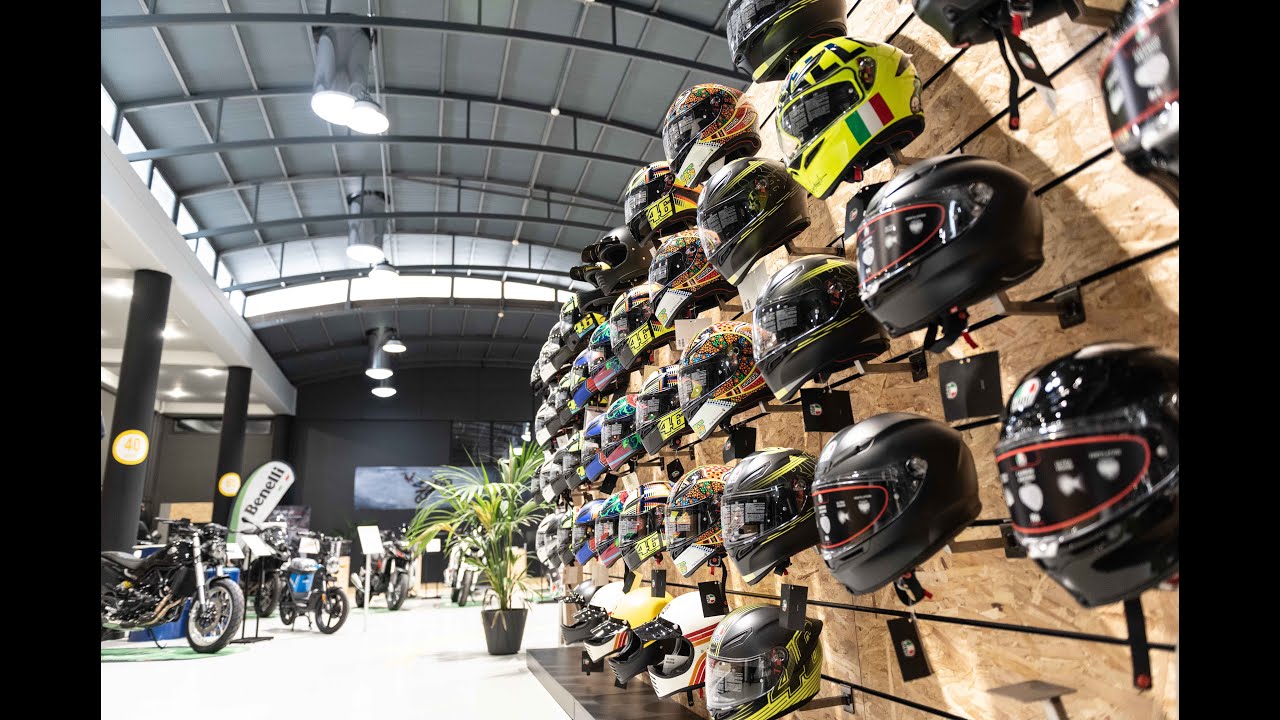 SAVOPOULOS Shop Fitting | Construction of MotoWay Kabranis