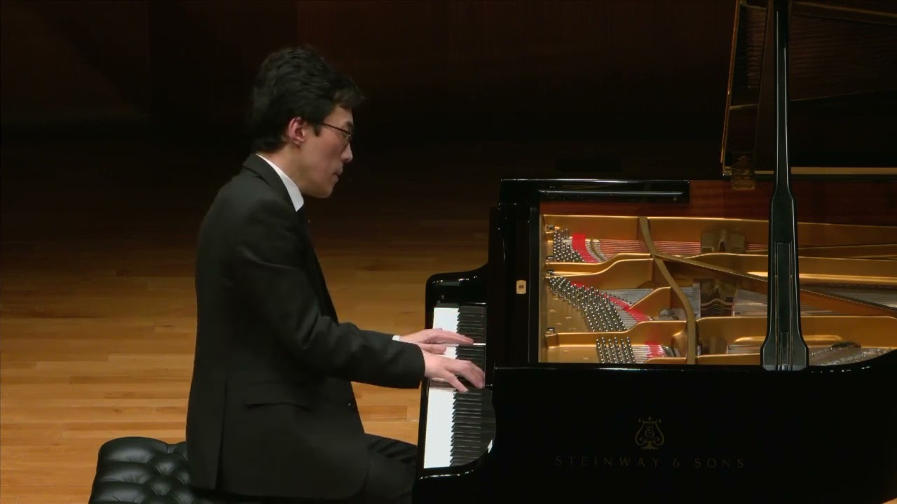Chul Hee Yoon(윤철희) - S.Rachmaninoff - Moments Musicaux, Op.16 / Encores