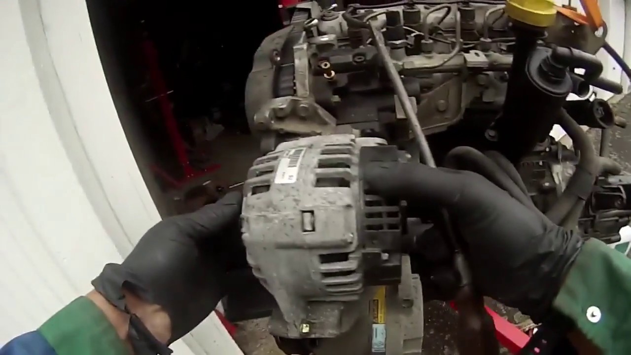 Moteur renault 1.9 Dci en détail