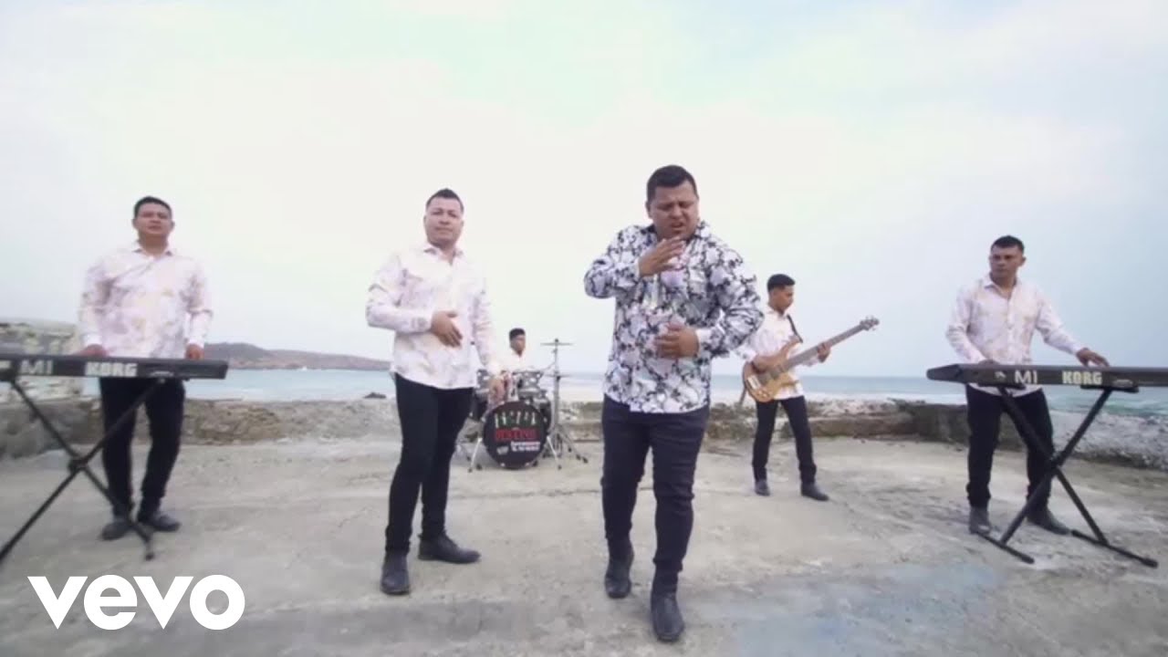 Grupo Destino de Miguel de la Cruz - Vaciando Bottelas