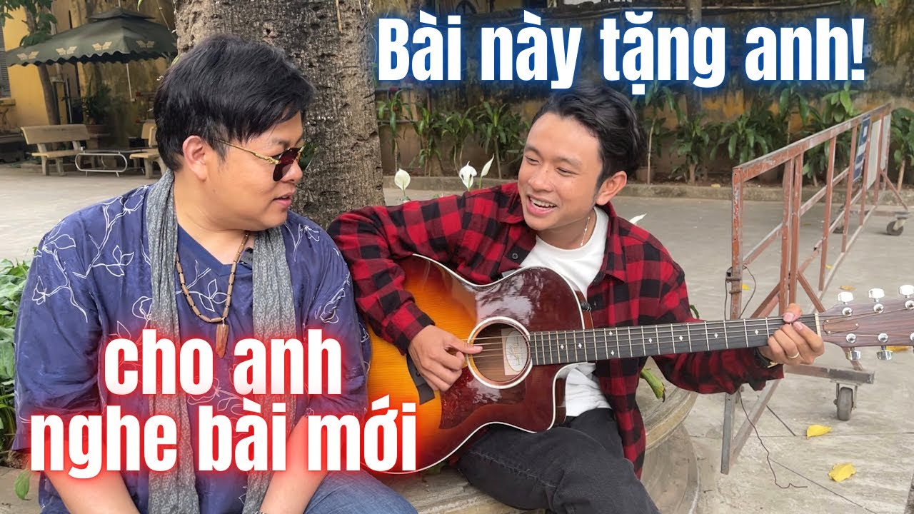 Clip Quang Lê Ngọc Phụng đang hát thì bị đuổi ra khỏi nhà thờ ở Hà Nội