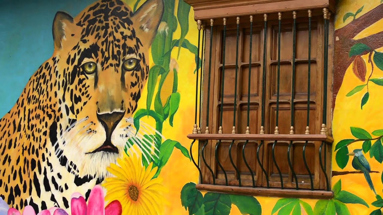 Graffitis en el centro: Animales - Corredor Cultural del Centro